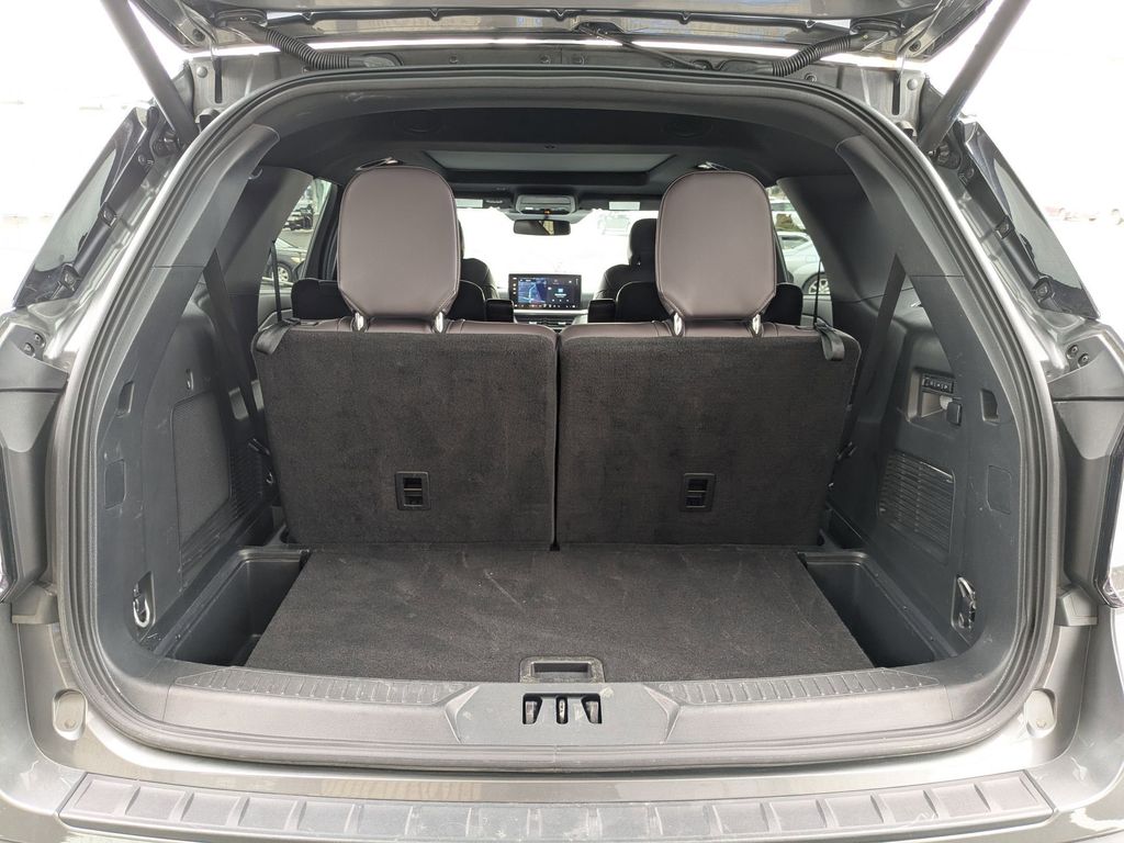 Thumbnail: 2025 Ford Explorer - 29