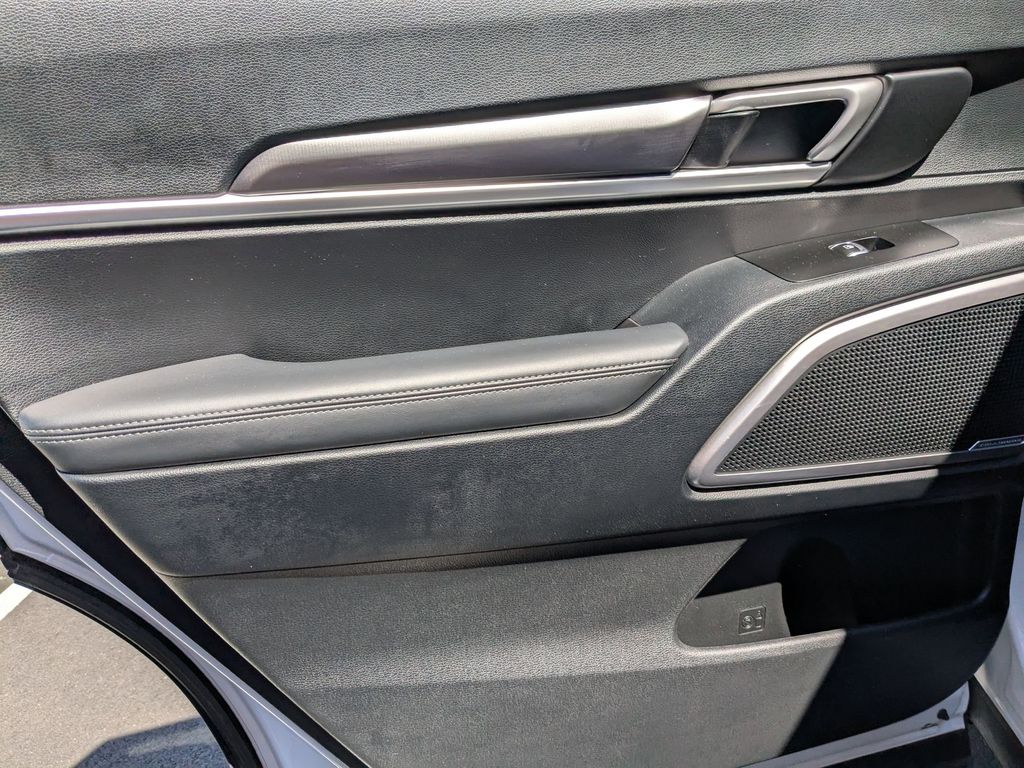 Thumbnail: 2025 Kia Telluride - 26