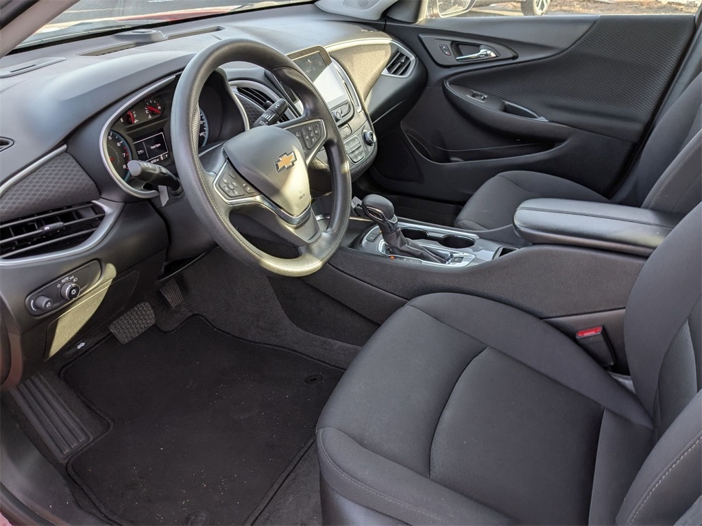 Thumbnail: 2024 Chevrolet Malibu - 17