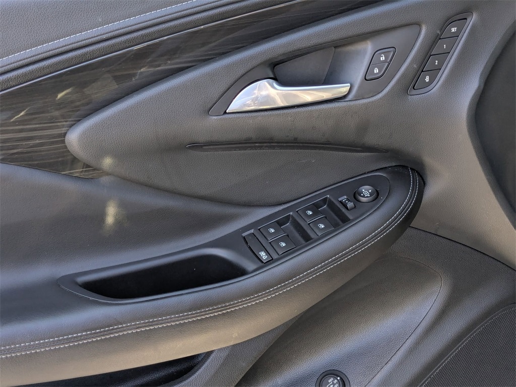 Thumbnail: 2020 Buick Envision - 14