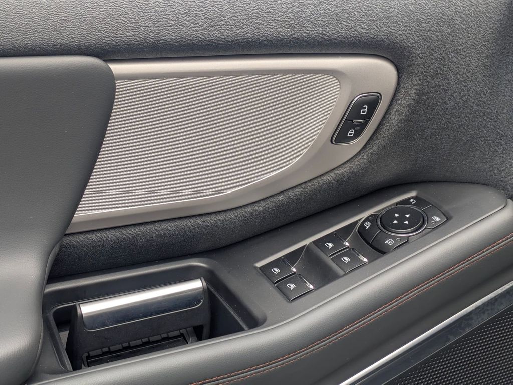 Thumbnail: 2025 Ford Expedition - 14