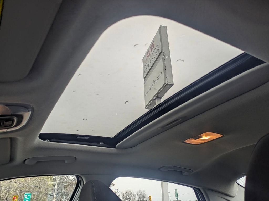 Thumbnail: 2025 Hyundai Elantra - 30