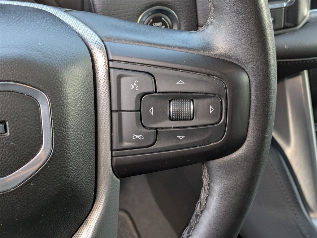 Thumbnail: 2023 GMC Yukon - 20