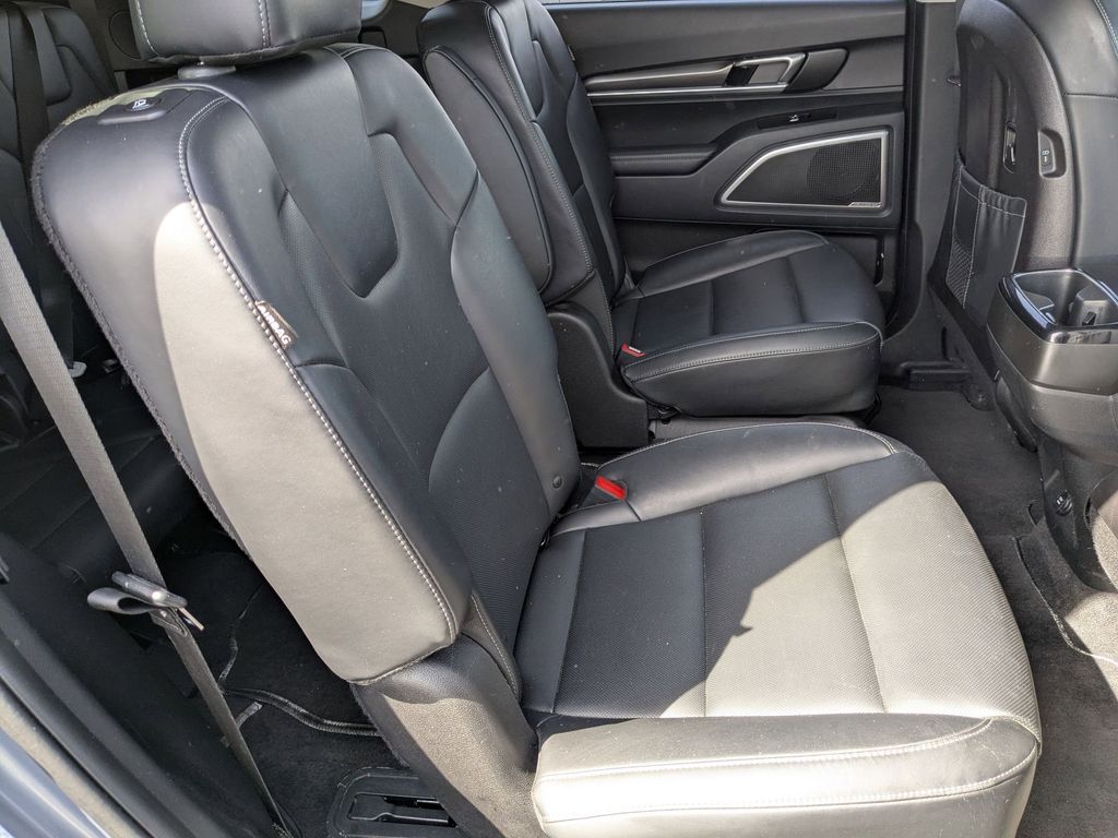 Thumbnail: 2025 Kia Telluride - 31