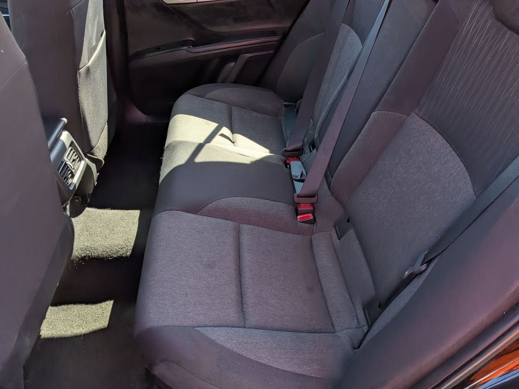 Thumbnail: 2025 Toyota Camry - 24