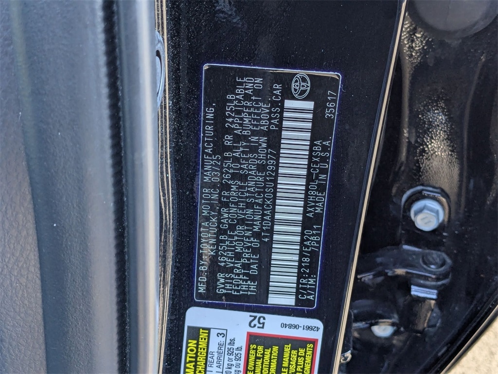 Thumbnail: 2025 Toyota Camry - 39