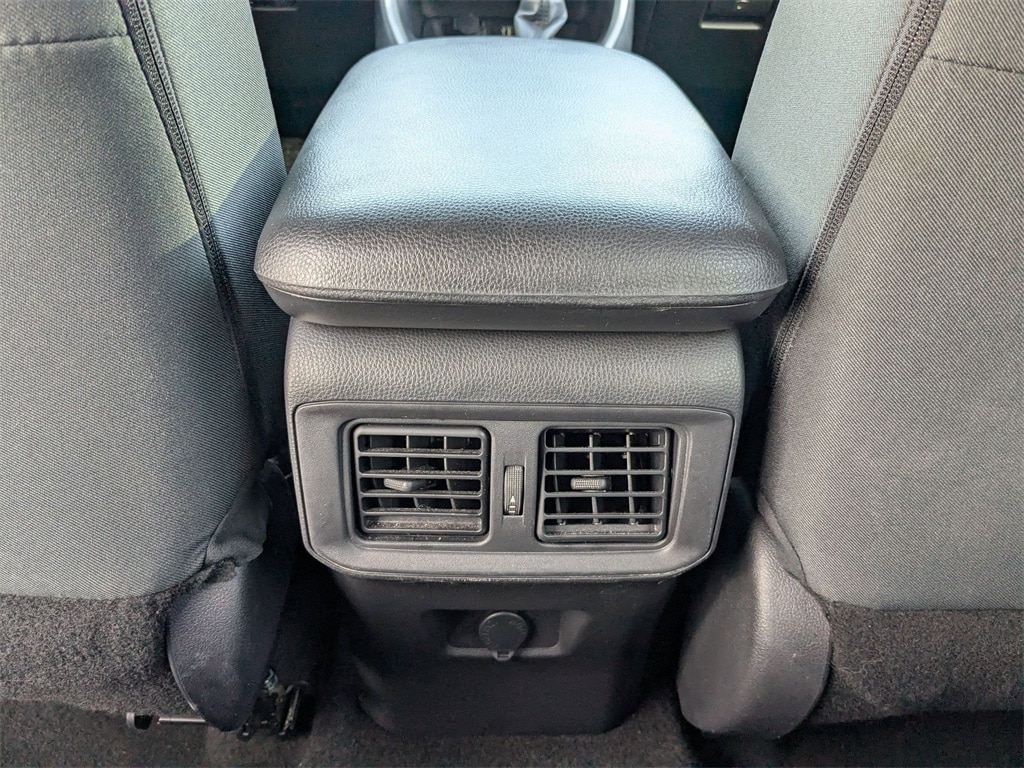 Thumbnail: 2024 Toyota RAV4 - 28