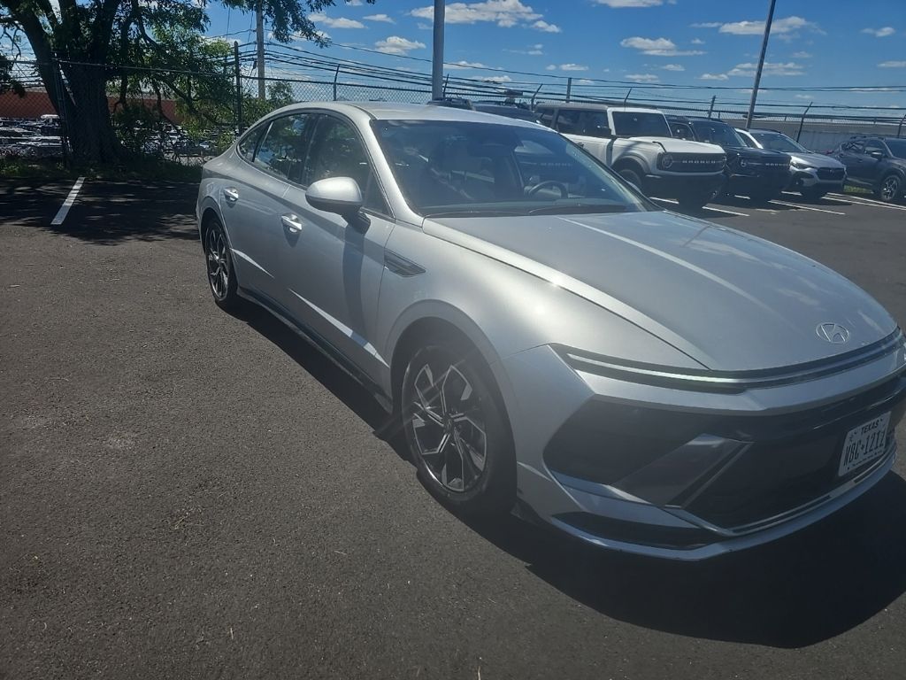 Thumbnail: 2025 Hyundai Sonata - 3
