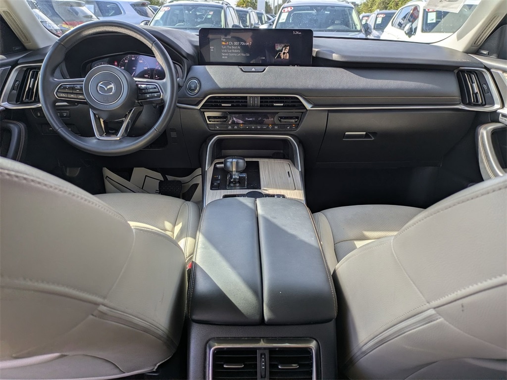 Thumbnail: 2025 Mazda CX-90 - 18