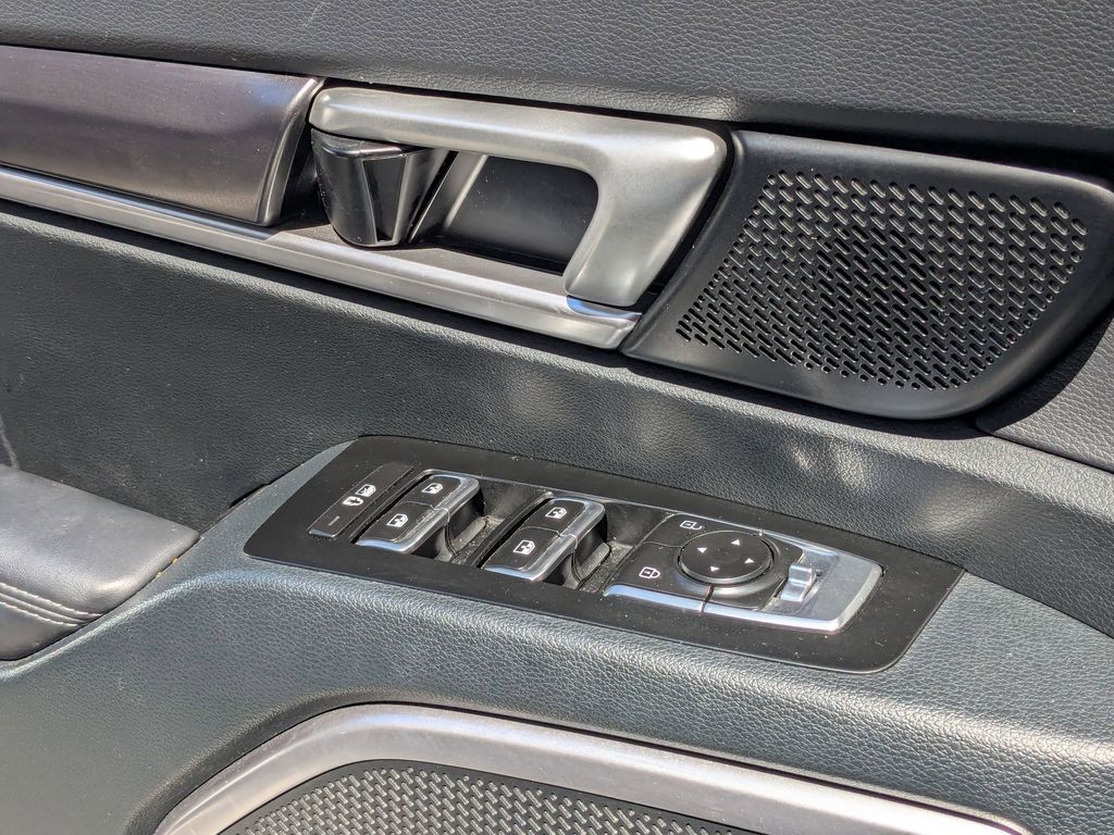 Thumbnail: 2025 Kia Telluride - 13