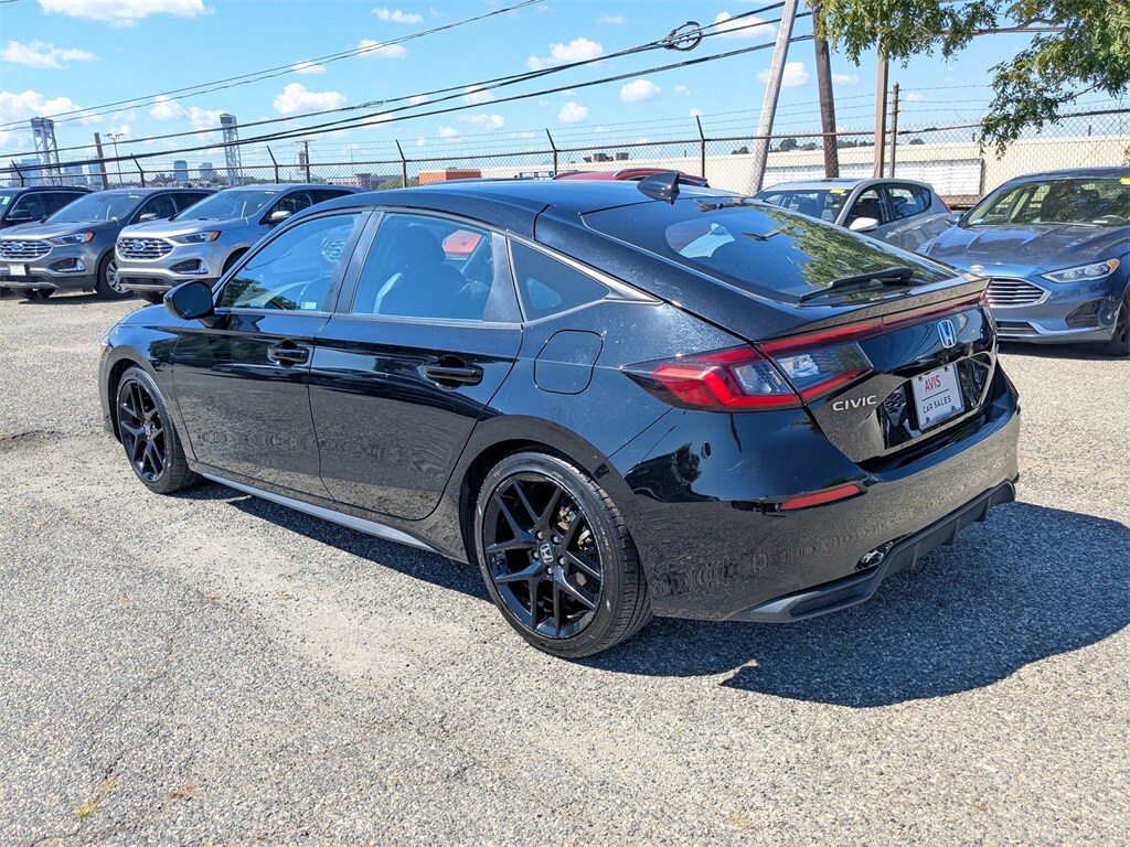 2024 Honda Civic Sport Hatchback photo 2