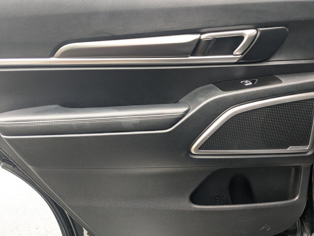 Thumbnail: 2025 Kia Telluride - 26