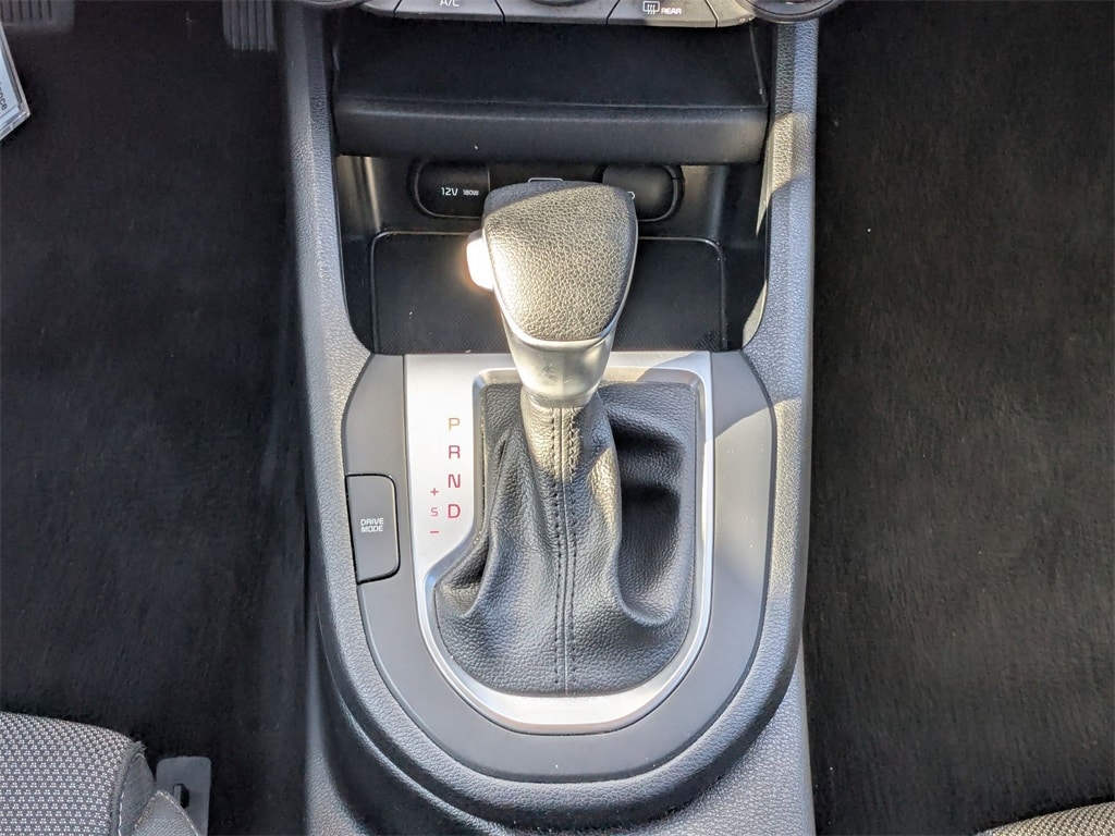 Thumbnail: 2024 Kia Forte - 25