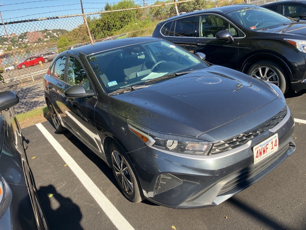 Thumbnail: 2023 Kia Forte - 2