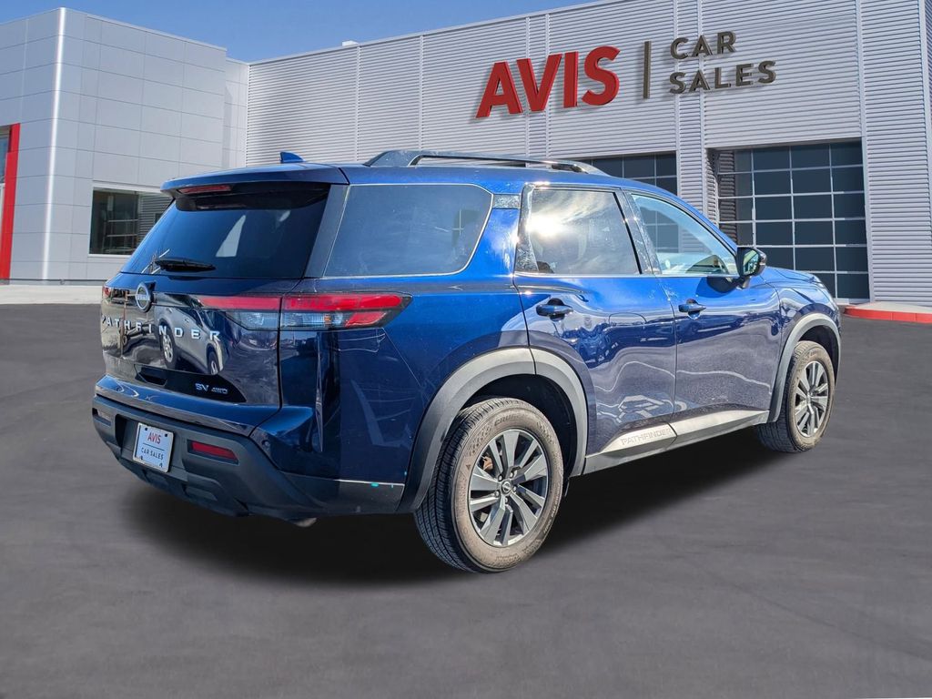 Thumbnail: 2024 Nissan Pathfinder - 6