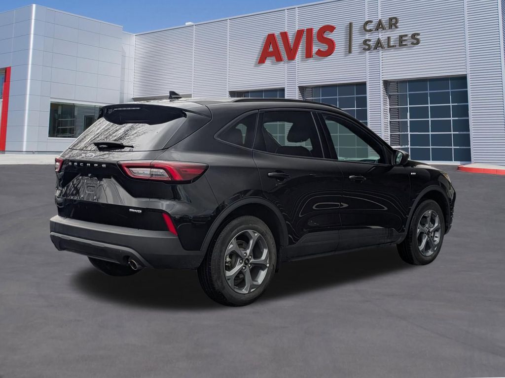 Thumbnail: 2025 Ford Escape - 6