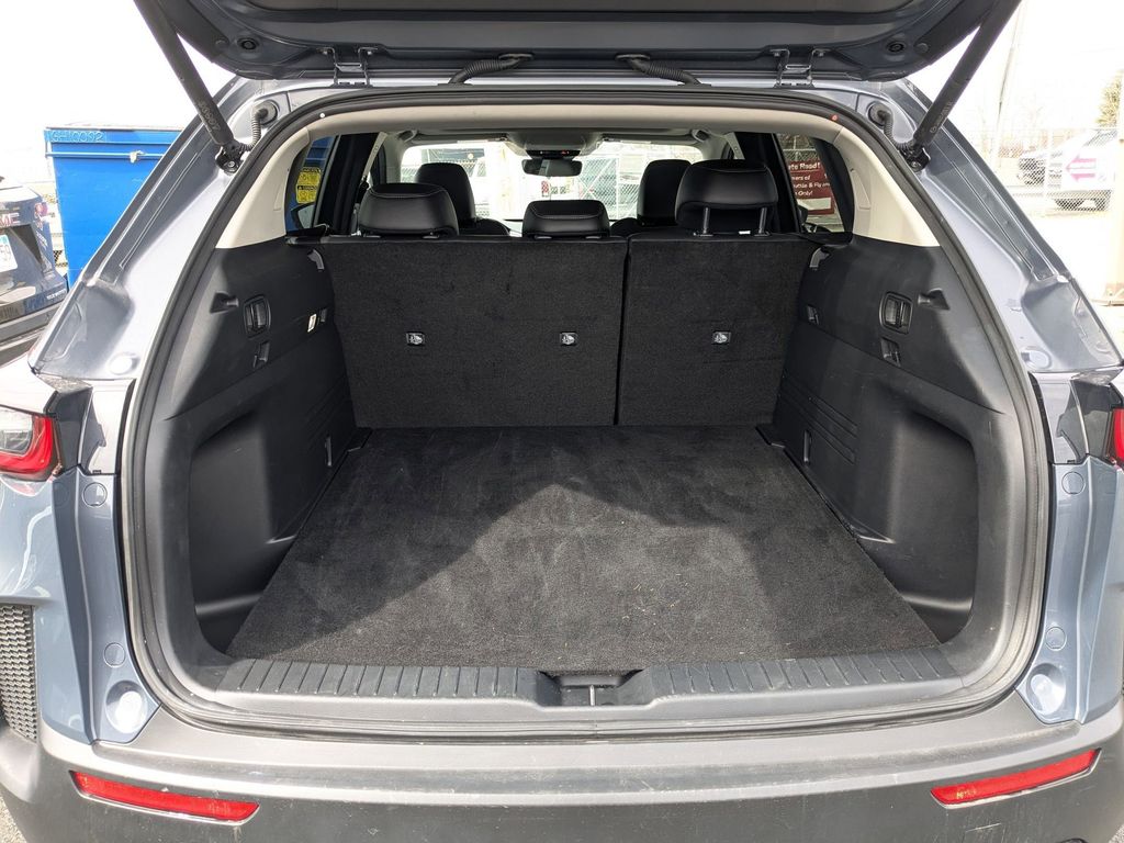 Thumbnail: 2025 Mazda CX-50 - 29