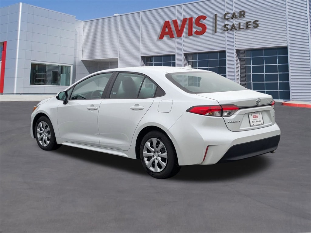 Thumbnail: 2024 Toyota Corolla - 3