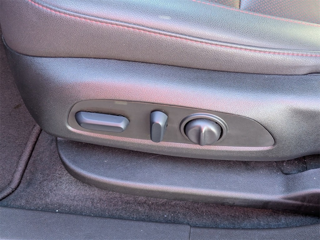 Thumbnail: 2025 Chevrolet Blazer - 16