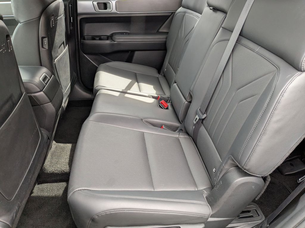 Thumbnail: 2025 Hyundai Santa Fe - 26