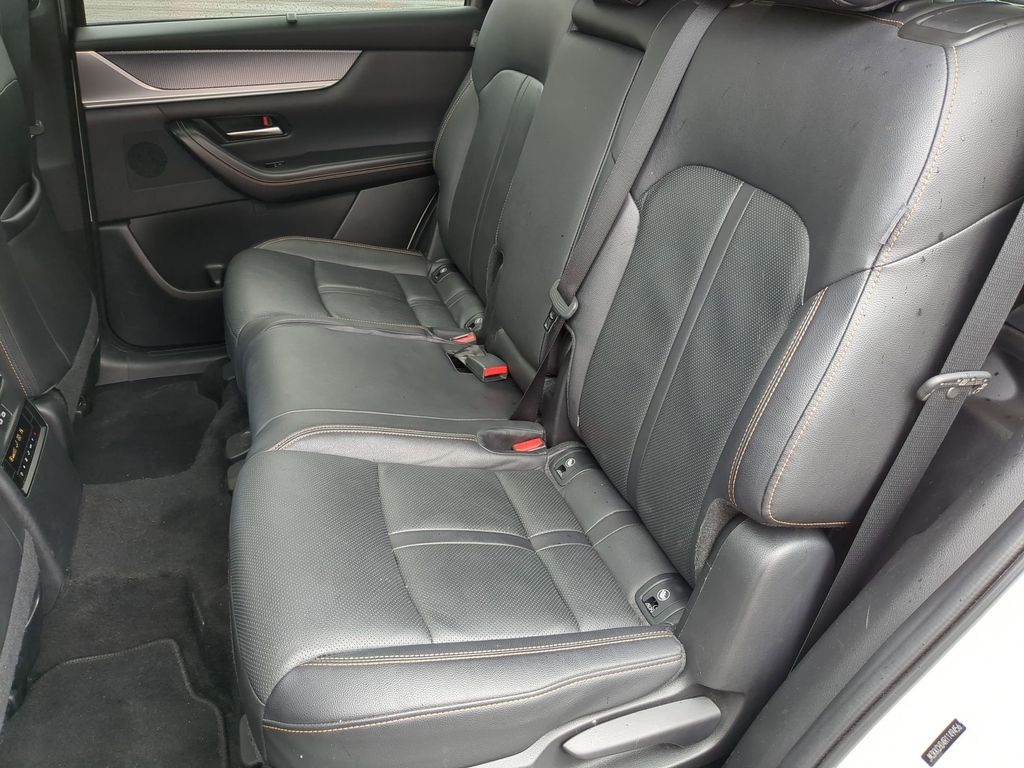 Thumbnail: 2024 Mazda CX-90 - 28