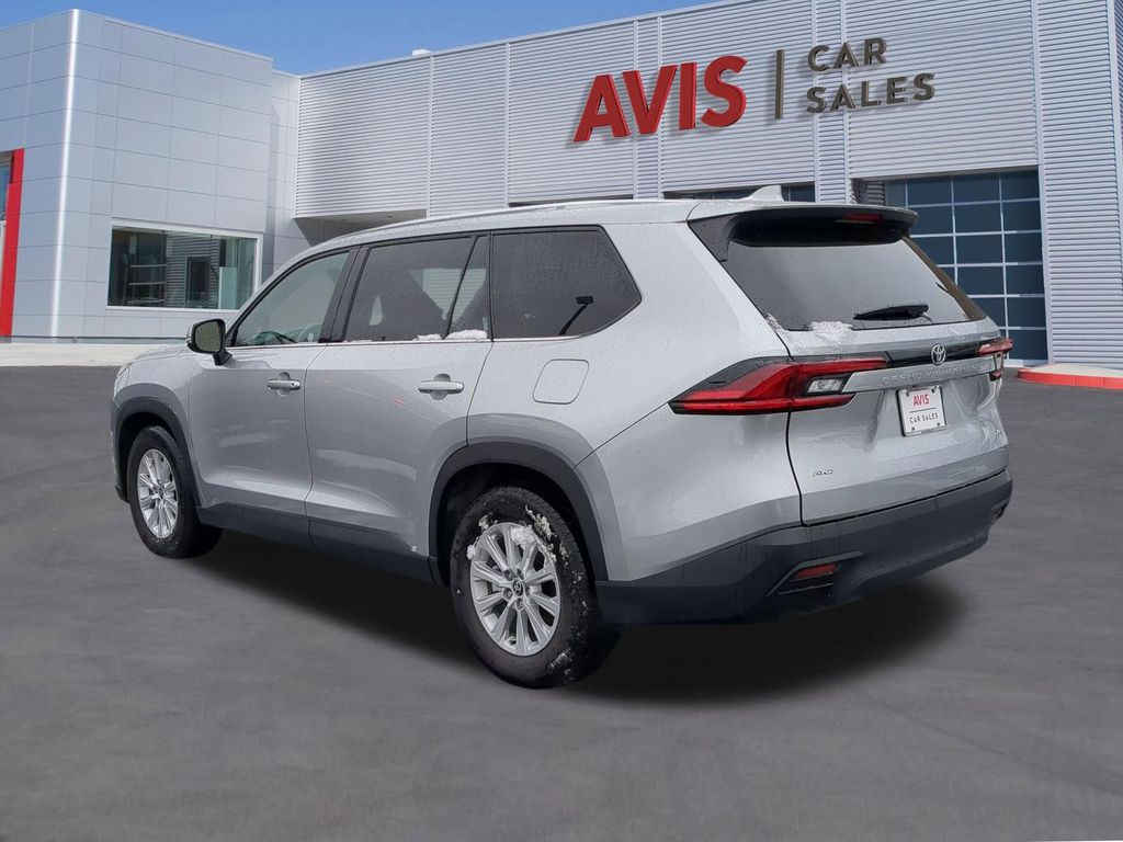 Thumbnail: 2025 Toyota Grand Highlander - 9