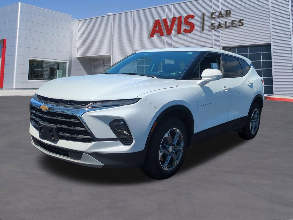 Thumbnail: 2025 Chevrolet Blazer - 1