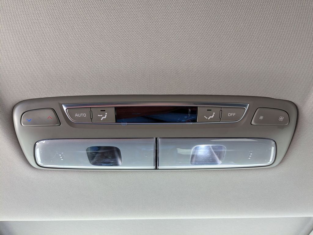 Thumbnail: 2025 Kia Telluride - 29