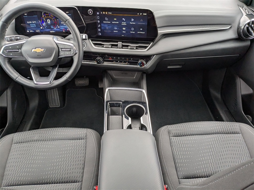 Thumbnail: 2025 Chevrolet Equinox - 32