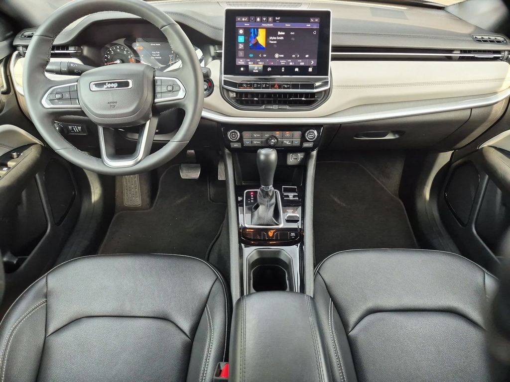 Thumbnail: 2025 Jeep Compass - 25
