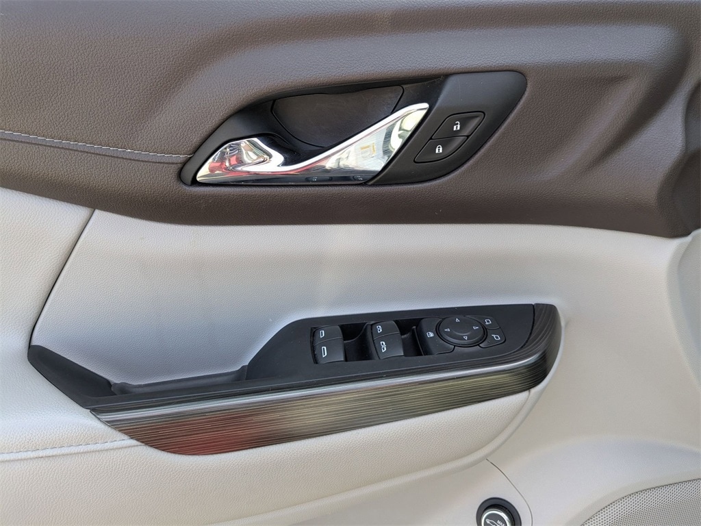 Thumbnail: 2023 GMC Acadia - 11