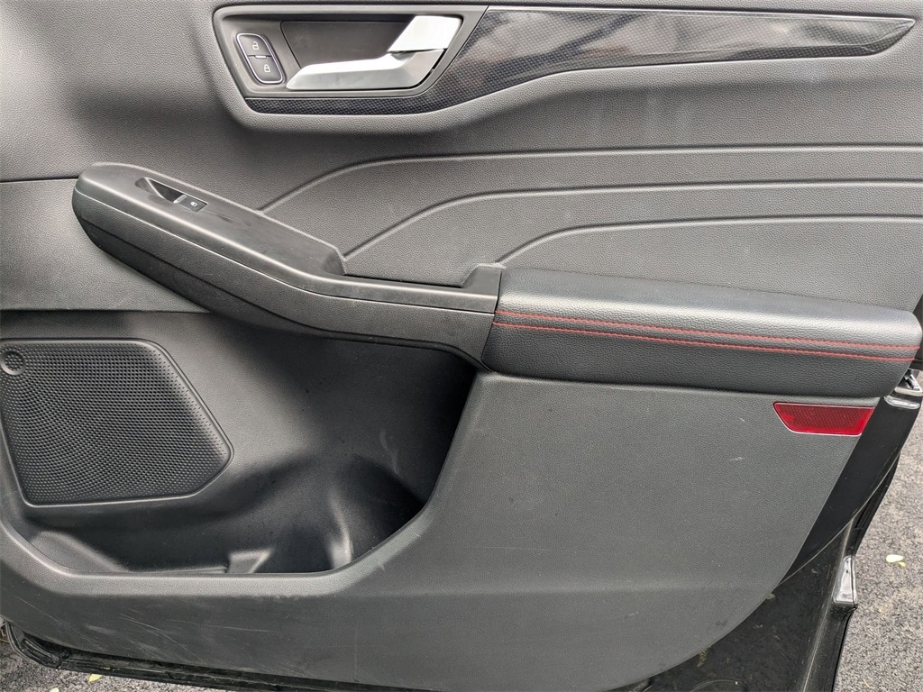 Thumbnail: 2025 Ford Escape - 38