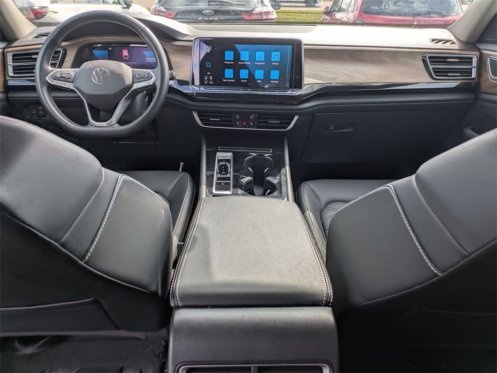 Thumbnail: 2025 Volkswagen Atlas - 25