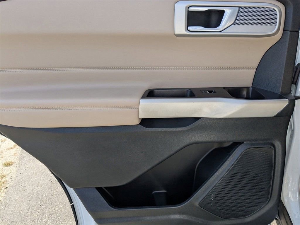 Thumbnail: 2023 Ford Explorer - 31