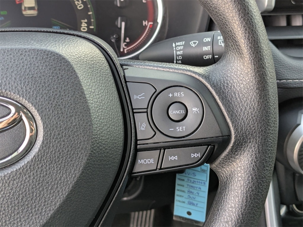 Thumbnail: 2025 Toyota RAV4 - 19