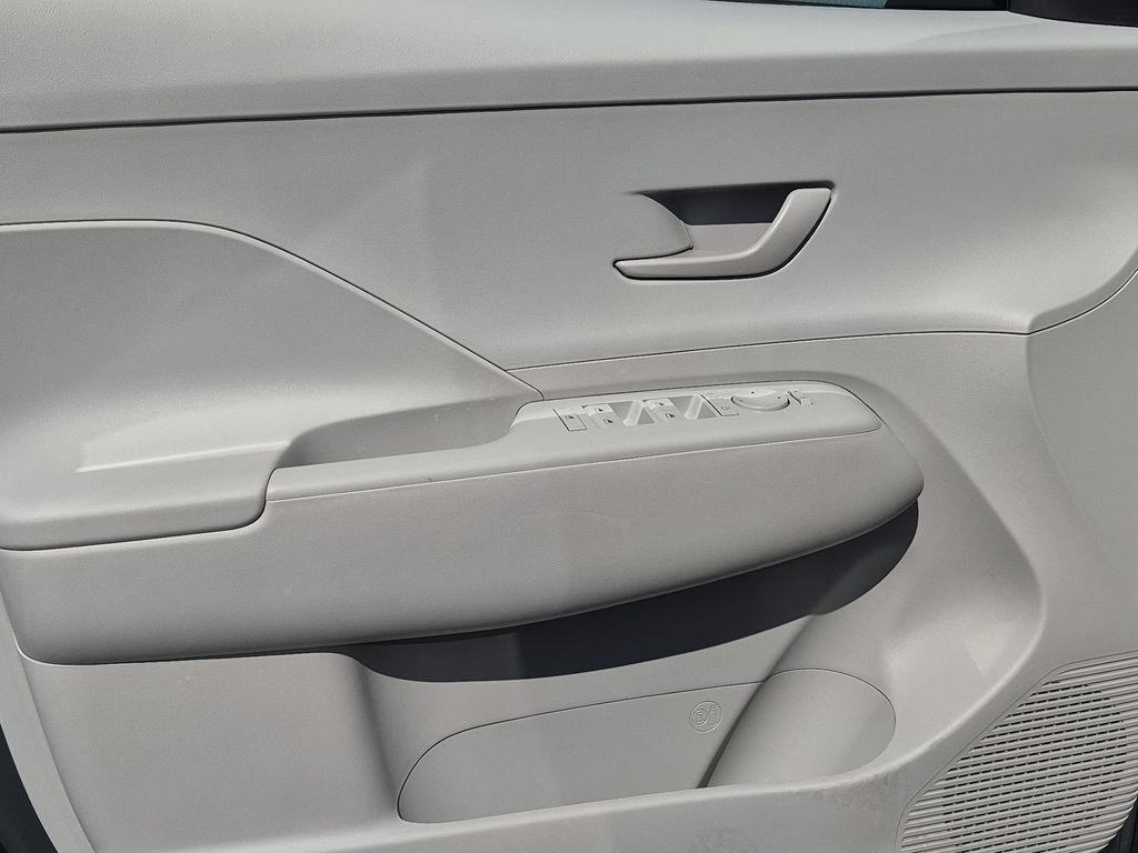 Thumbnail: 2025 Hyundai Kona - 11