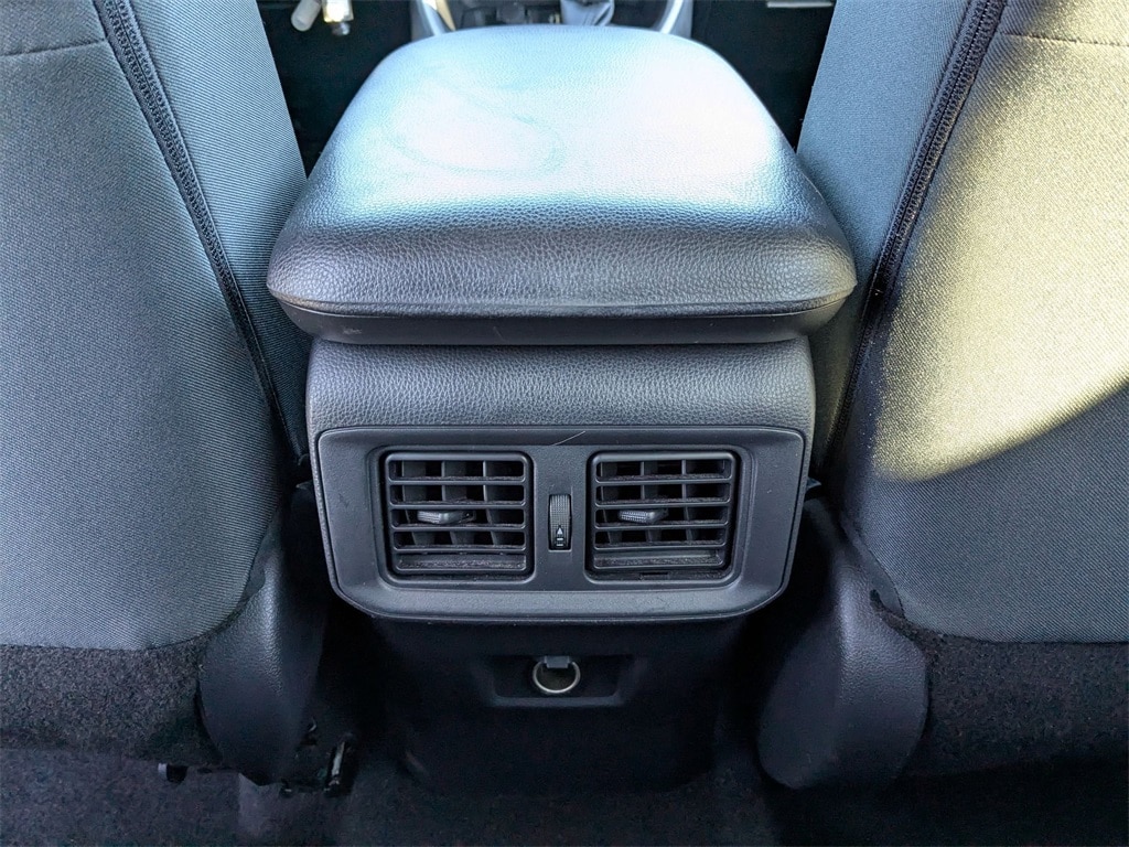 Thumbnail: 2024 Toyota RAV4 - 28