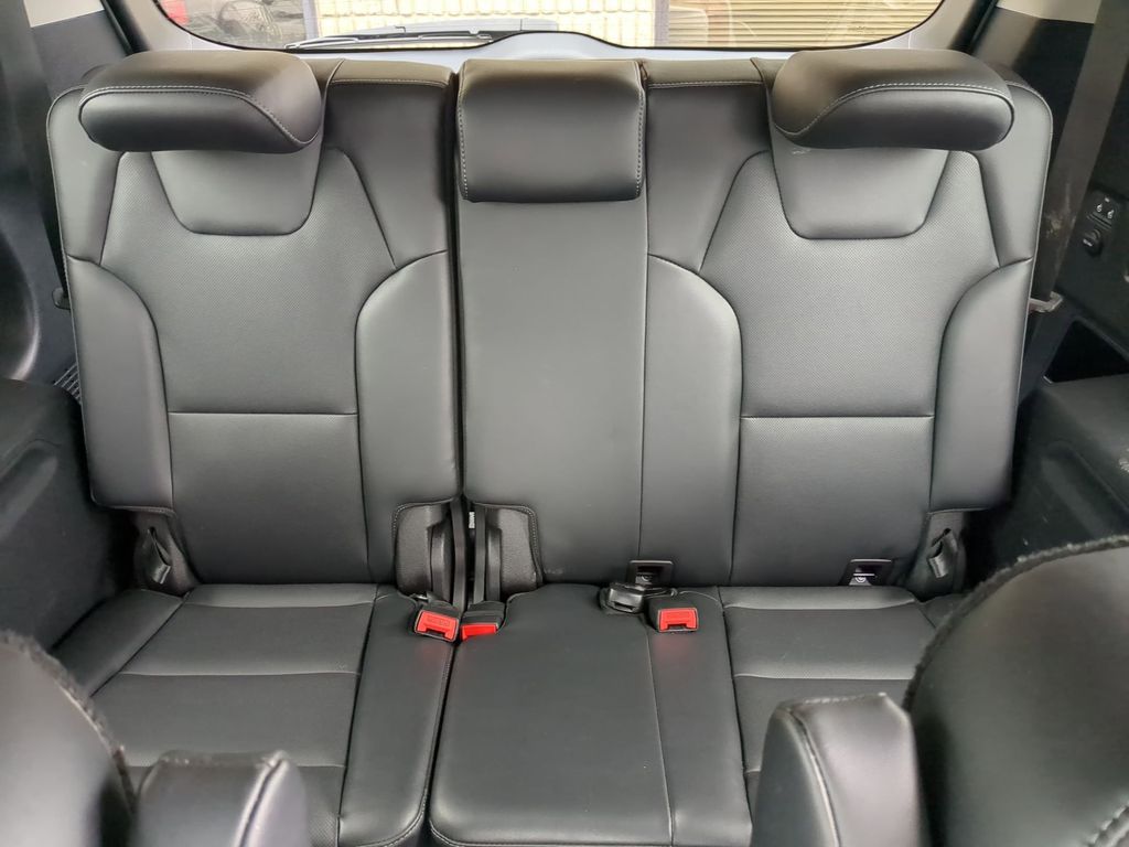 Thumbnail: 2025 Kia Telluride - 30