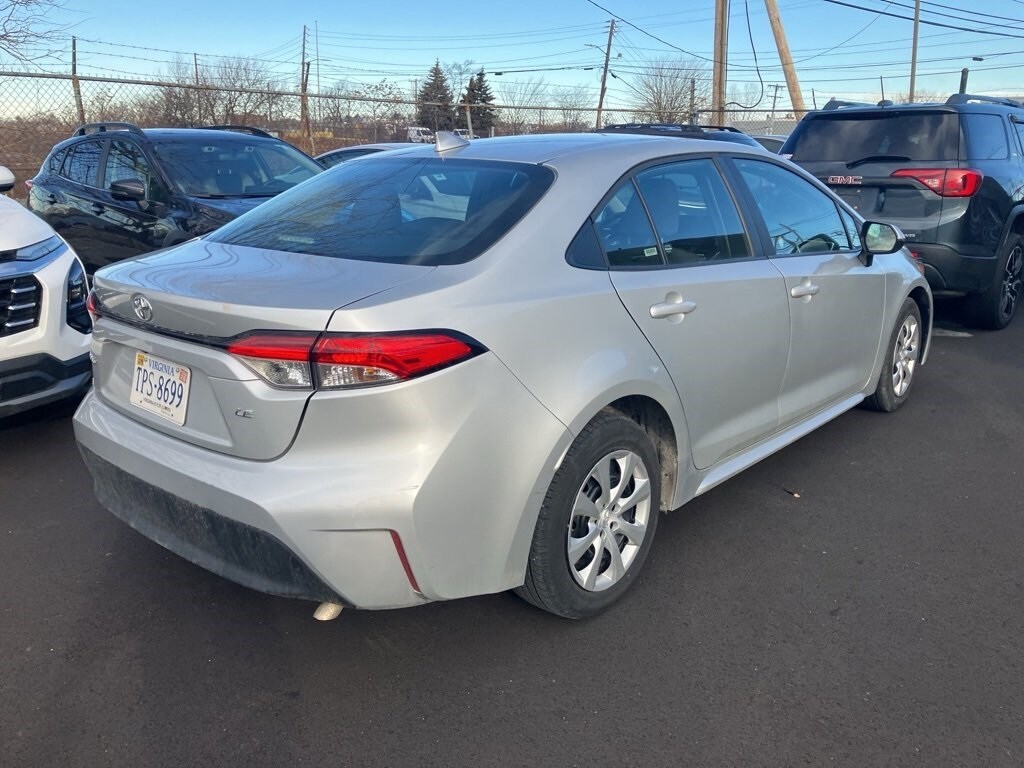 Thumbnail: 2024 Toyota Corolla - 2