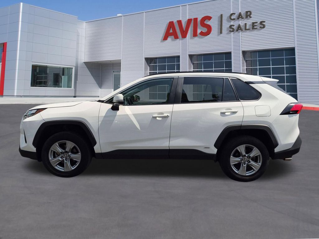 Thumbnail: 2025 Toyota RAV4 - 10