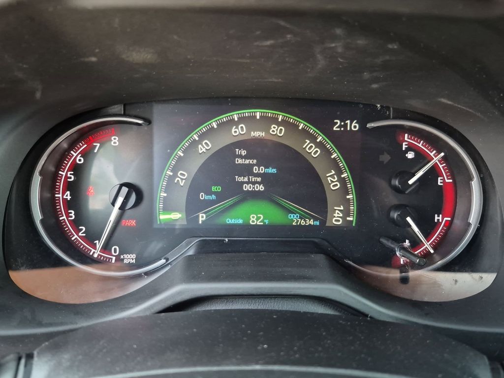 Thumbnail: 2025 Toyota RAV4 - 16