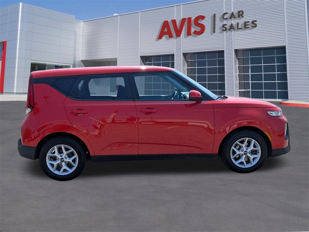 Thumbnail: 2022 Kia Soul - 6