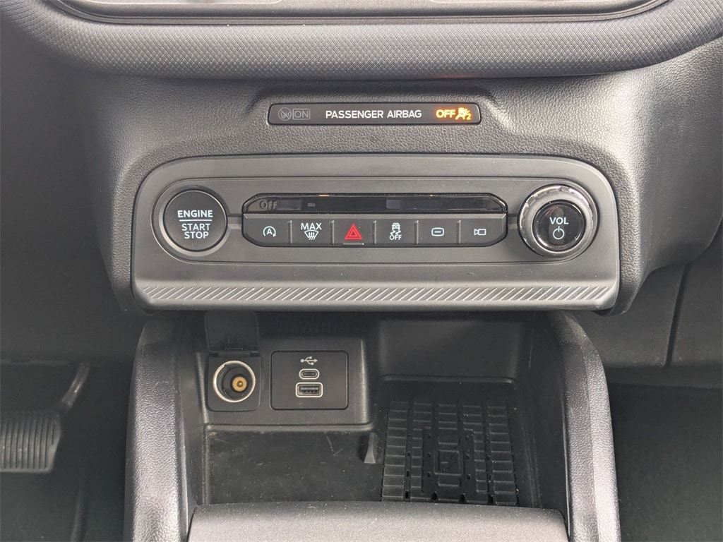 Thumbnail: 2025 Ford Bronco Sport - 24