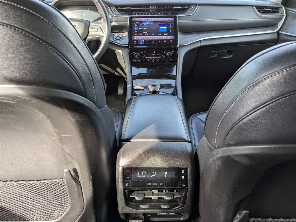 Thumbnail: 2023 Jeep Grand Cherokee L - 28