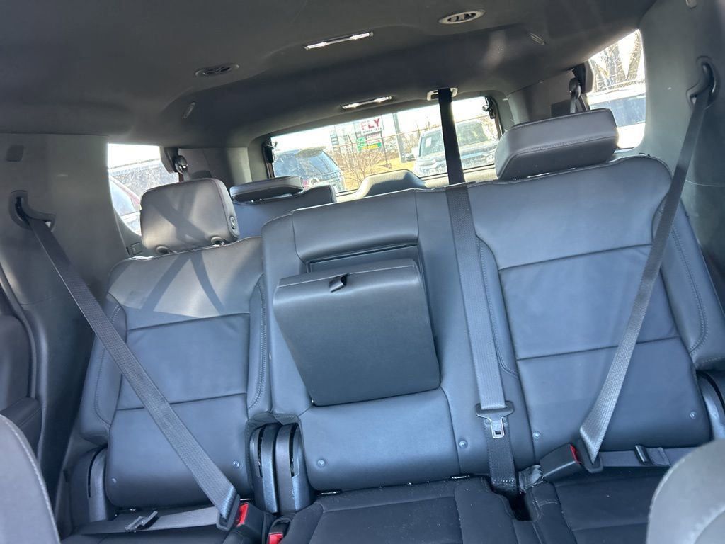 Thumbnail: 2025 Chevrolet Tahoe - 11