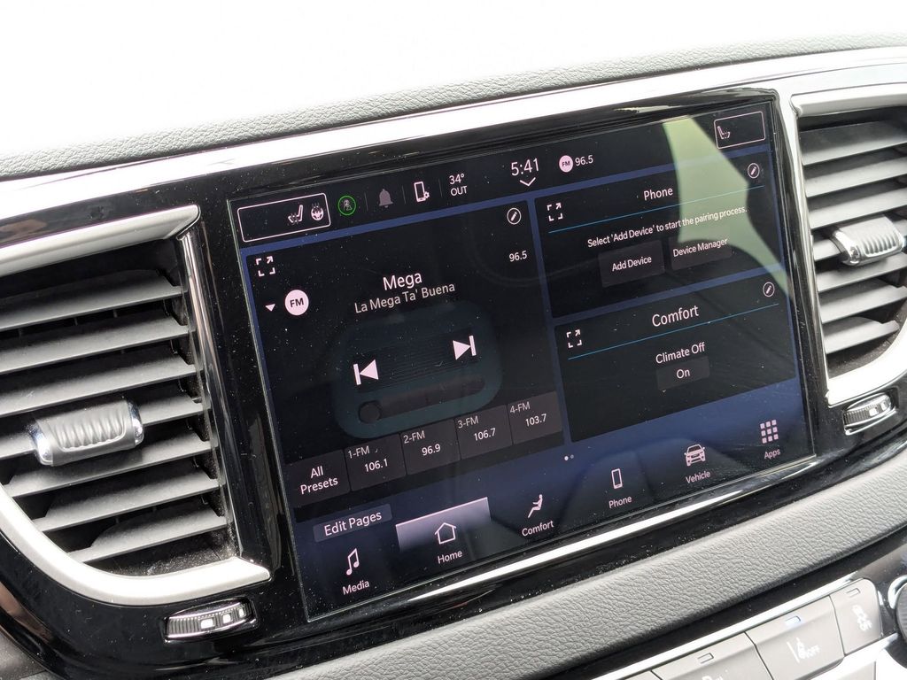 Thumbnail: 2024 Chrysler Pacifica - 21