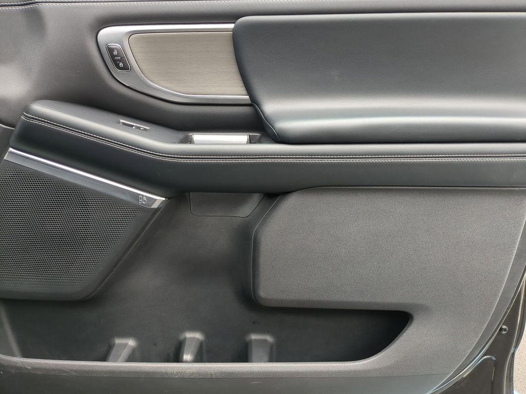 Thumbnail: 2025 Ford Expedition - 36