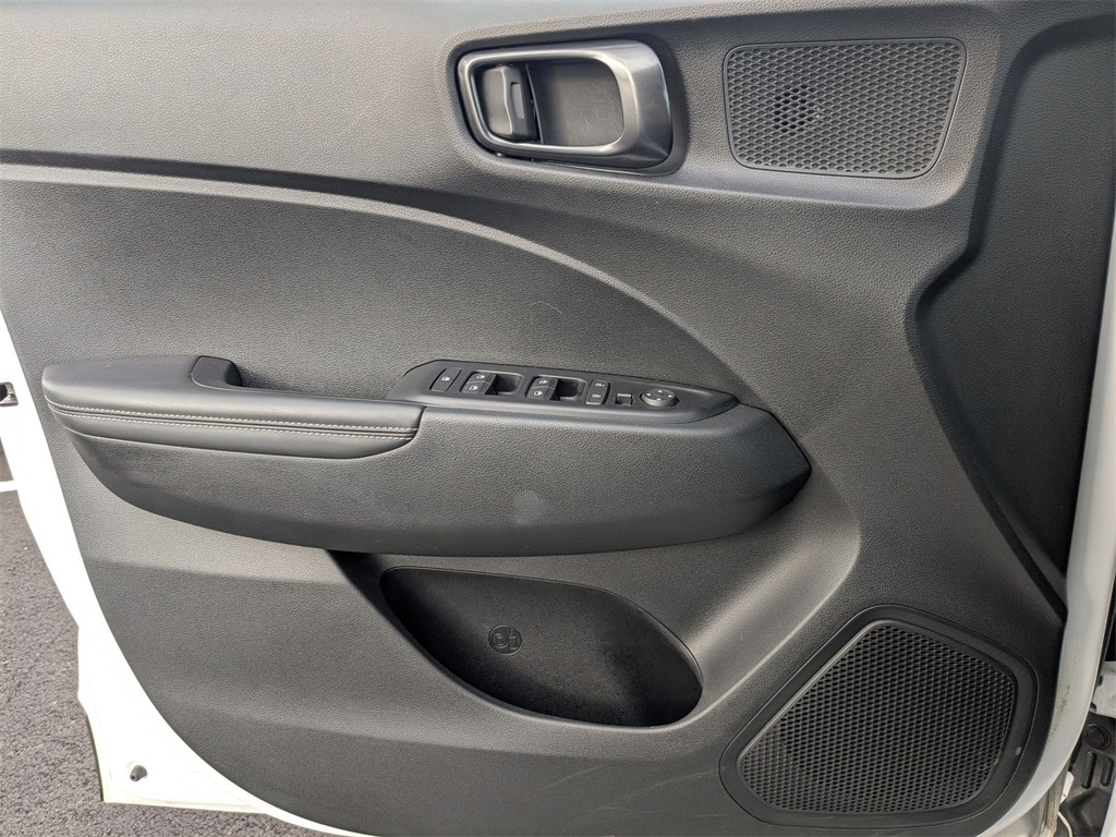 Thumbnail: 2025 Hyundai Venue - 13