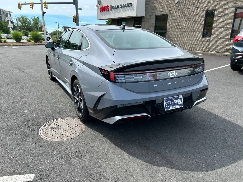 Thumbnail: 2025 Hyundai Sonata - 4