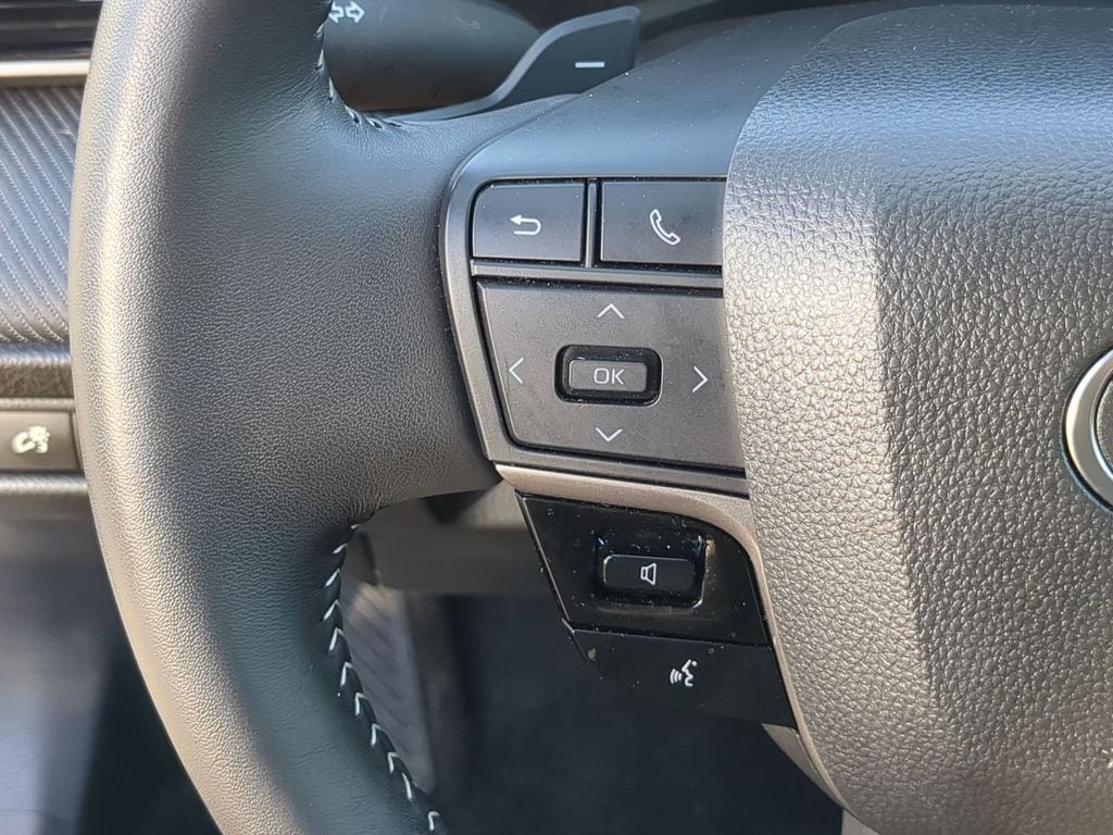 Thumbnail: 2025 Toyota Camry - 21